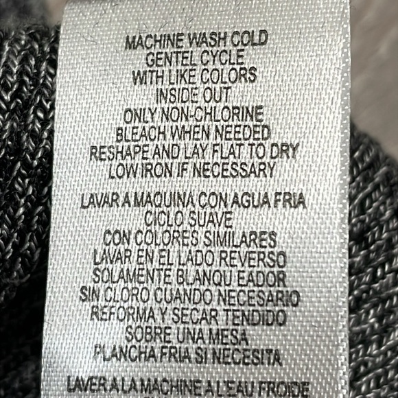 NWOT Turtleneck Ribbed Knit Sweater with Silver Buttons on Cuffs and Shoulders L - Picture 14 of 16